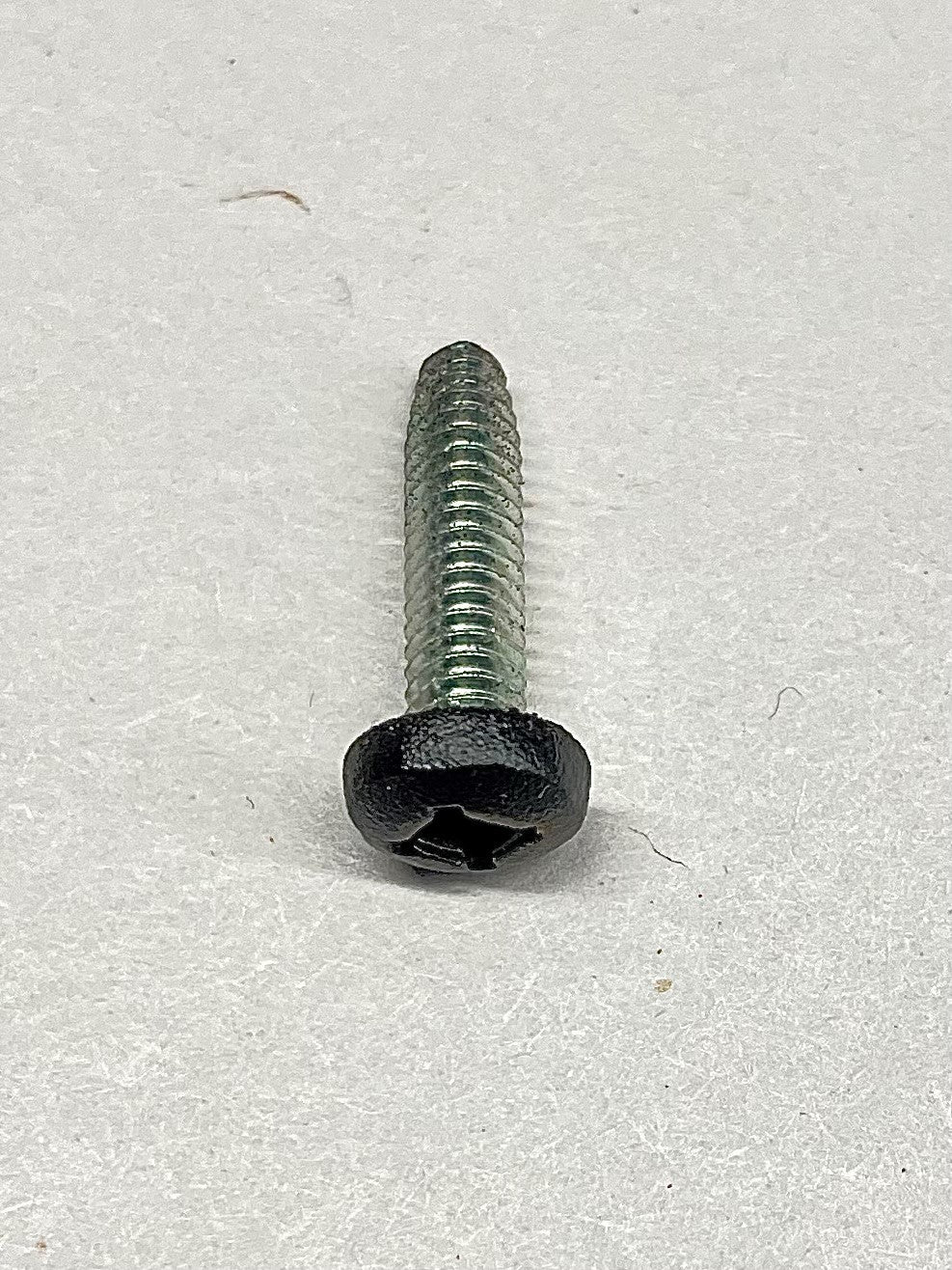 Replacement screw for Snoc outdoor light cap long