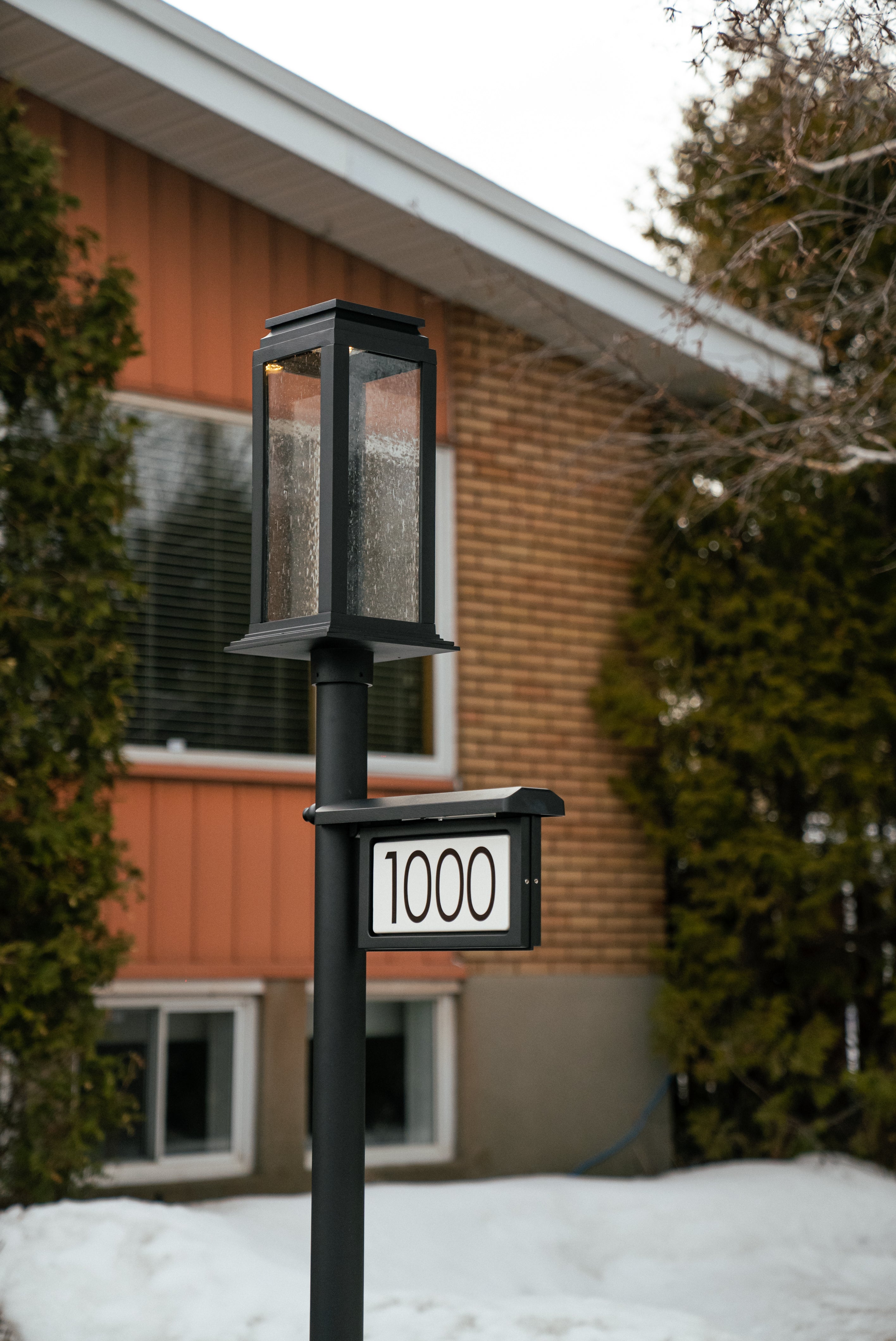 Tampa- Horizontal address plaque for post - 1775