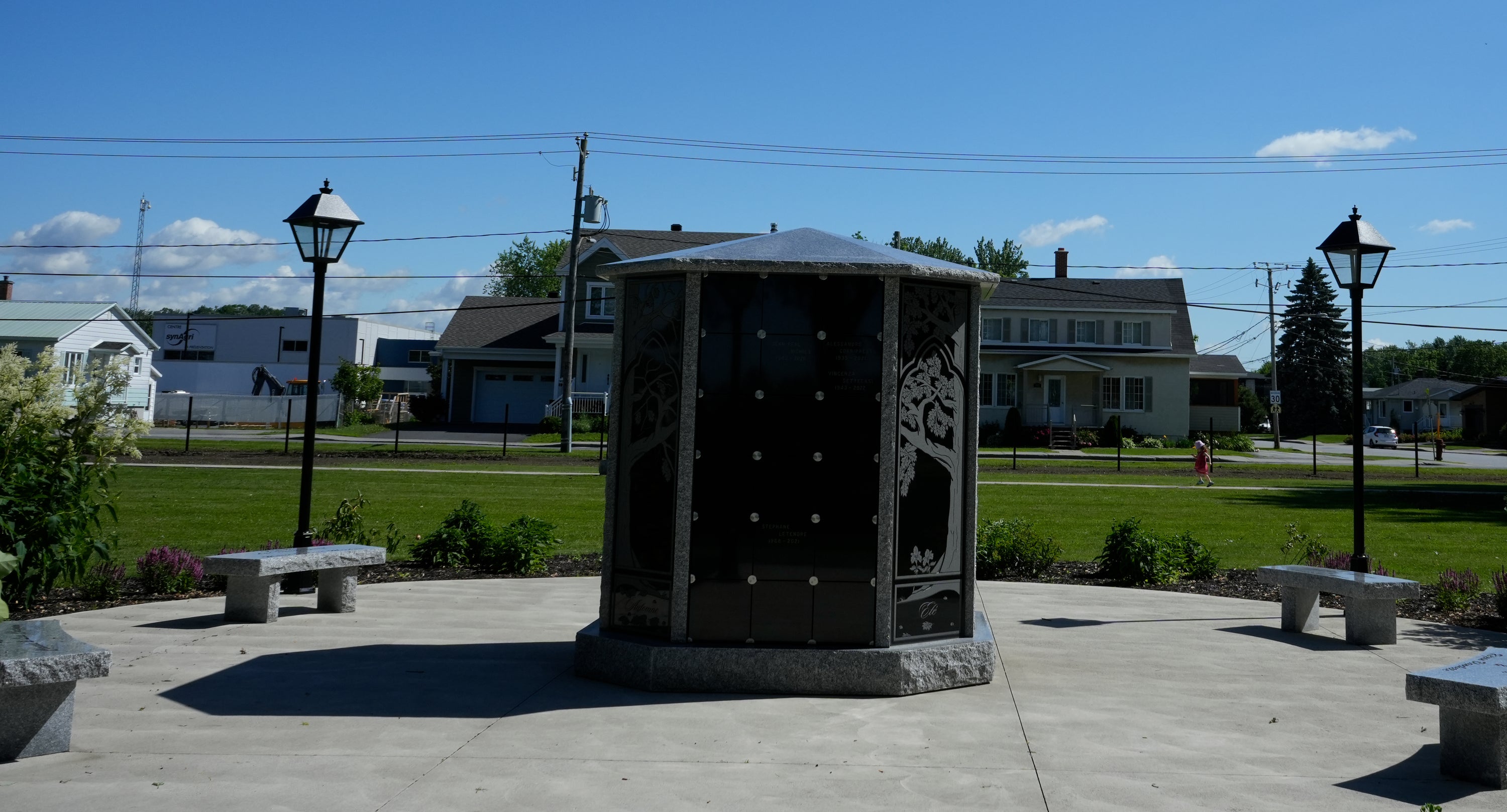 Commercial - Vimont VT - Pole [VT10]